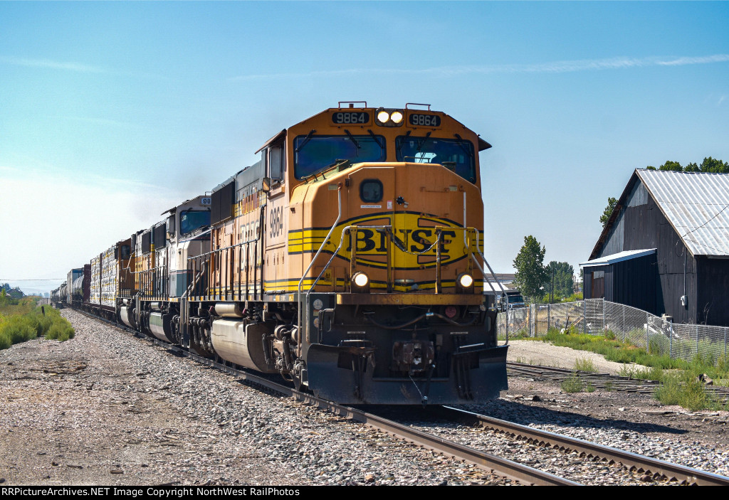 BNSF 9864